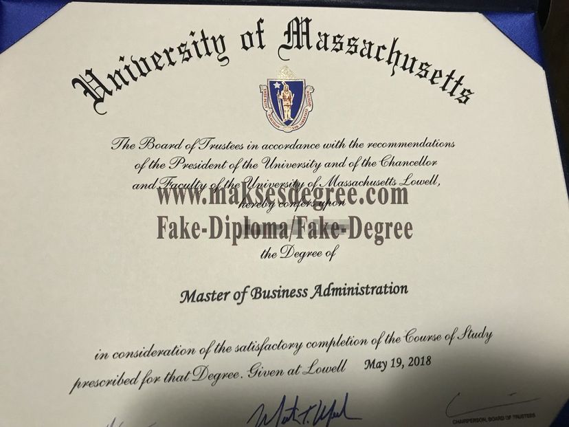 How much does to buy fake University of Massachusetts Lowell Degree