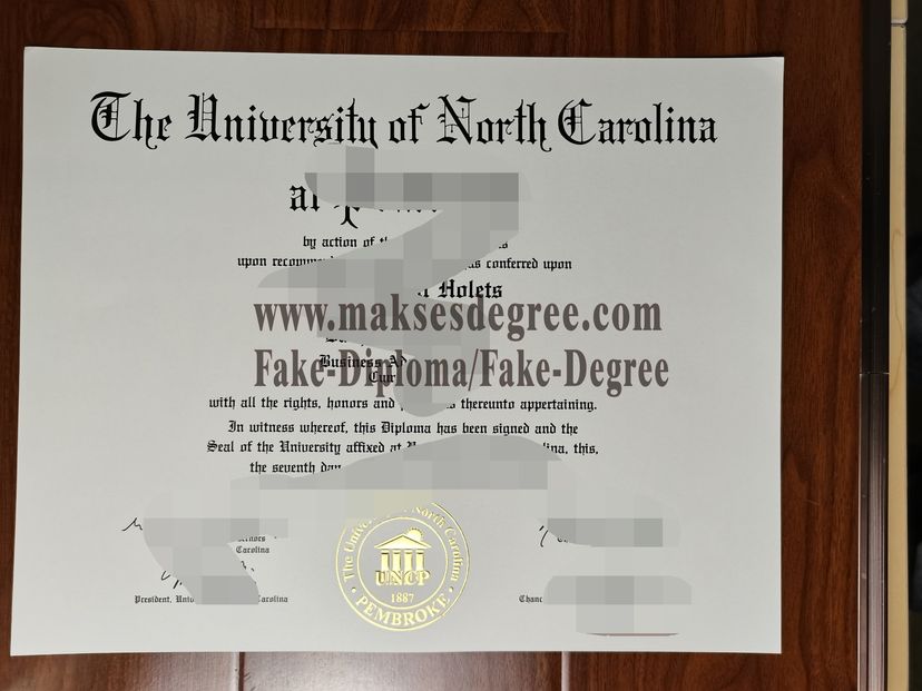 Replica University of North Carolina at Pembroke Diploma